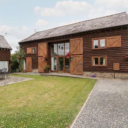 Tippets View Villa Pembridge ภายนอก รูปภาพ