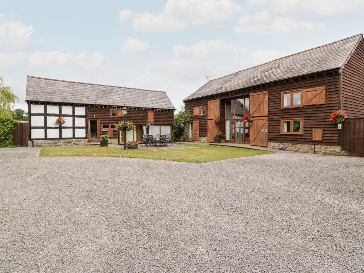 Tippets View Villa Pembridge ภายนอก รูปภาพ