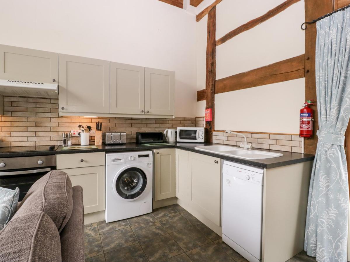 Tippets View Villa Pembridge ภายนอก รูปภาพ